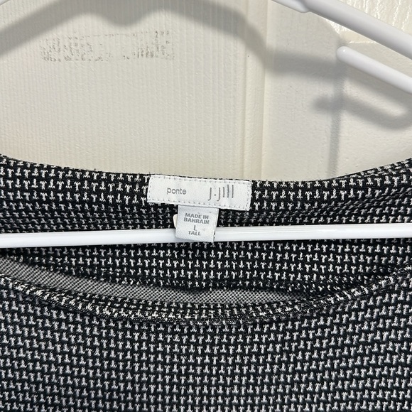 J. Jill Women's L Tall Black & White Thick Knit Knee Length Sheath Ponte Dress - Picture 3 of 6